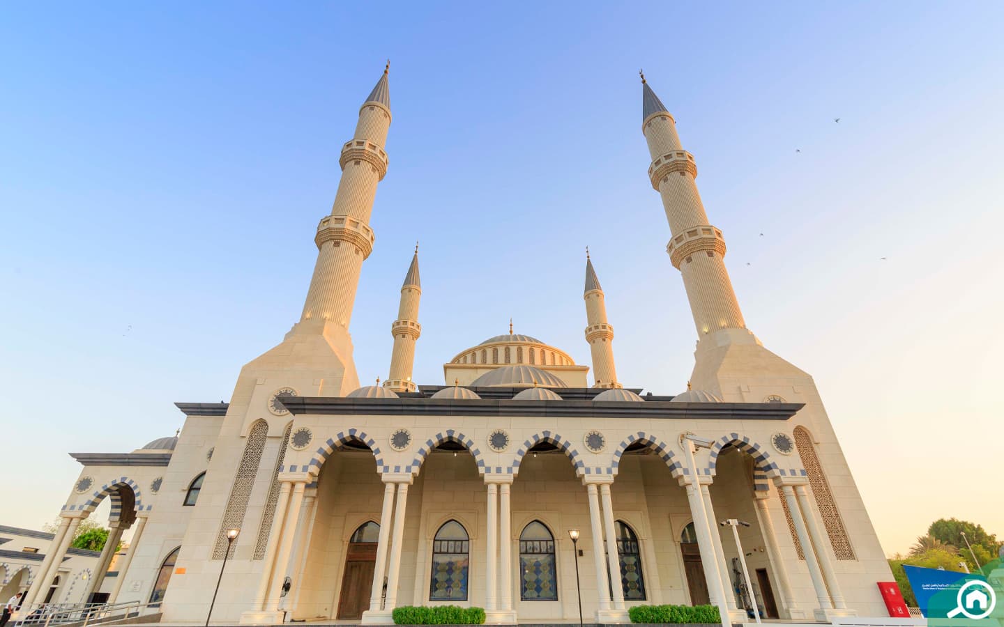 Half-Day Dubai City Tour with Dubai Frame - Image 3